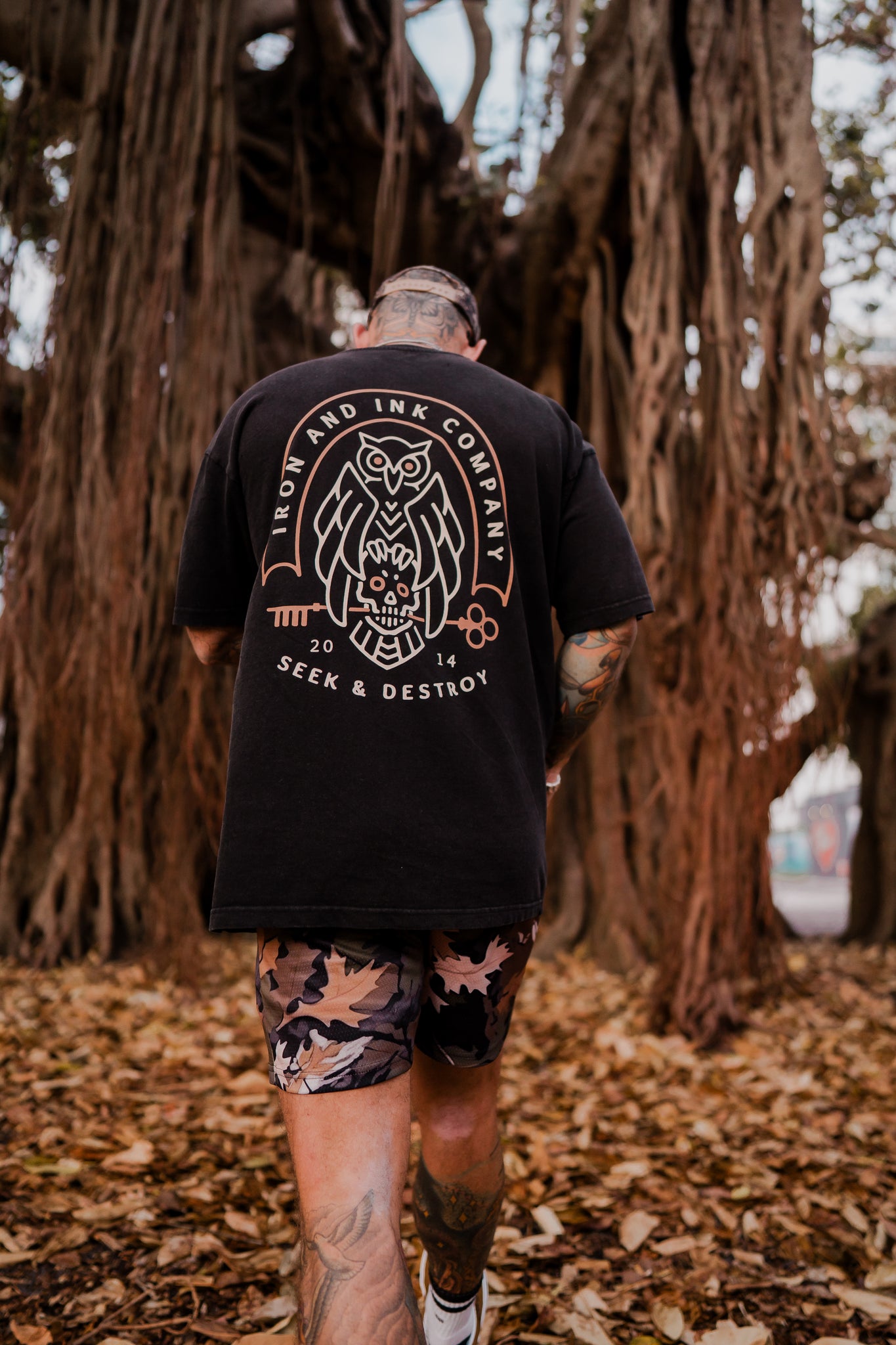 New "seek and destroy" oversized heavy wt shirt-acid wash black